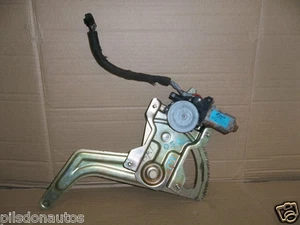 KIA RIO 2002-2004 OFFSIDE DRIVER SIDE REAR WINDOW MOTOR REGULATOR - Picture 1 of 6