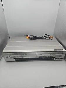 Funai SV2000 DVD VCR Combo - DVD Recorder - WV20V6 No Remote TESTED WORKING - Picture 1 of 8
