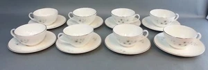 Vintage 16 Piece ROYAL DOULTON Thistledown Bone China H4943 Cup & Saucers Set - Picture 1 of 9