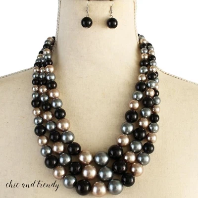 JUEGO DE JOYAS COLLAR DE MODA TODOS LOS DÍAS PERLAS GRUESAS NEGRAS, GRISES, PLATEADAS 3 FILAS Foto 1 de 4