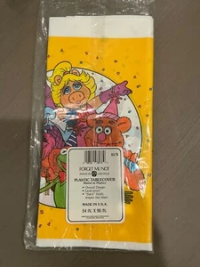 Vintage American Greetings Kunststoff Tischdecke Muppets Figuren 54x96 - Bild 1 von 4