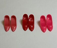 VINTAGE BARBIE LOT OF THREE HEEL SHOES, TWO PINK PAIR AND ONE RED PAIR