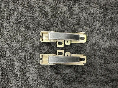 Par de manijas de puerta interior Datsun 240Z 260Z 280Z 1970-78 derecha + derecha OEM usado Foto 1 de 4