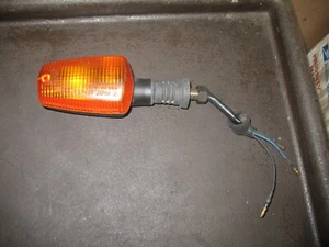 1992 TDM850 RIGHT FRONT TURN SIGNAL BLINKER YAMAHA TDM 850 XJ600 FZR1000 - Picture 1 of 6