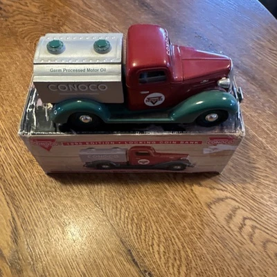 1995 Liberty Classic Die-Cast 1937 Chevy Conoco Oil Tanker Bank With Key. - Image 1 of 4