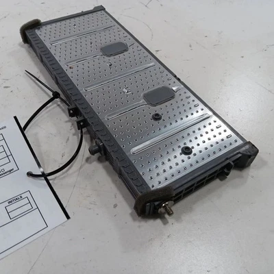 Bateria híbrida célula única VIN B3 7º e 8º dígitos 12-17 Toyota Prius C - Imagem 1 de 4