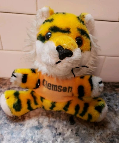 Vintage 1980 Dankin ClemsonTigers  Collegiate Team Mascot Tiger Cover