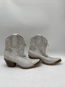 IDYLLWIND WOMEN'S WHEELS WESTERN BOOTIES MEDIUM Pointed TOE White Size 9B - Picture 1 of 8