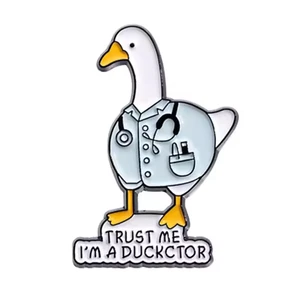 Trust Me I'm A Ducktor Pin Anstecker - Bild 1 von 1