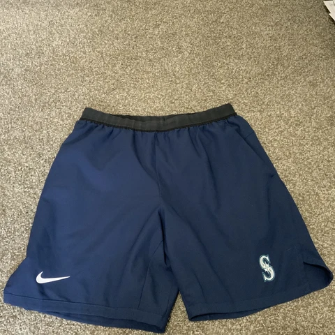 Nike Seattle Mariners Team Issued Nike Shorts #58 Castillo Men’s Size: Large Cover