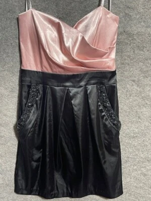 Vestido B DARLIN Sin Tirantes 5/6 Cuentas Corazón Lentejuelas Formal Fiesta Negro Rosa Foto 1 de 4