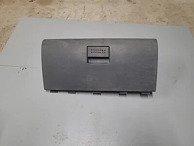 Dodge Ram 1500/500/3500 2006-08 guantera gris Foto 1 de 4