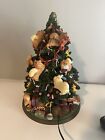 The Danbury Mint Pomeranian Christmas Tree Lights Up Holiday Decor Dogs
