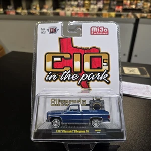 M2 Machines 1977 Chevrolet Cheyenne 10, C10 in the Park, Square Body Truck - Picture 1 of 2