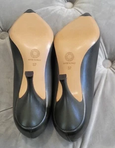 Dries van Noten Damenschuhe anthrazitfarbenes spitz zulaufendes Leder 37 7 Italien 795 $ - Bild 1 von 15