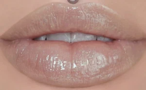 Jeffree Star Cosmetics The Lip Gloss Paid In Full Sheer Shimmer Glitter New - Picture 1 of 8