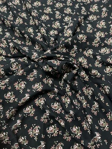 3 Metres Good Quality Fine Corduroy 16 Wale Floral Print Dress Fabric Last1 b1/2 - Picture 1 of 7