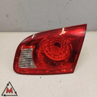 Right rear roof light 92406-2B000 HYUNDAI SANTA FE MK2 2006-2009 used (99802) - Image 1 of 4