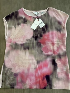 Neu mit Etikett Ted Baker Top Größe 2 (US S/M) Kurzarm Blumenmuster rosa UVP 95 $ - Bild 1 von 4