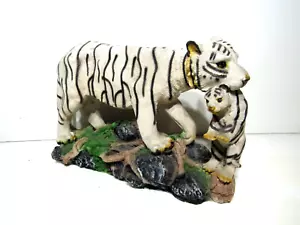 Statua in resina cucciolo porta tigre bianca dettagliata dipinta a mano vintage - Foto 1 di 9