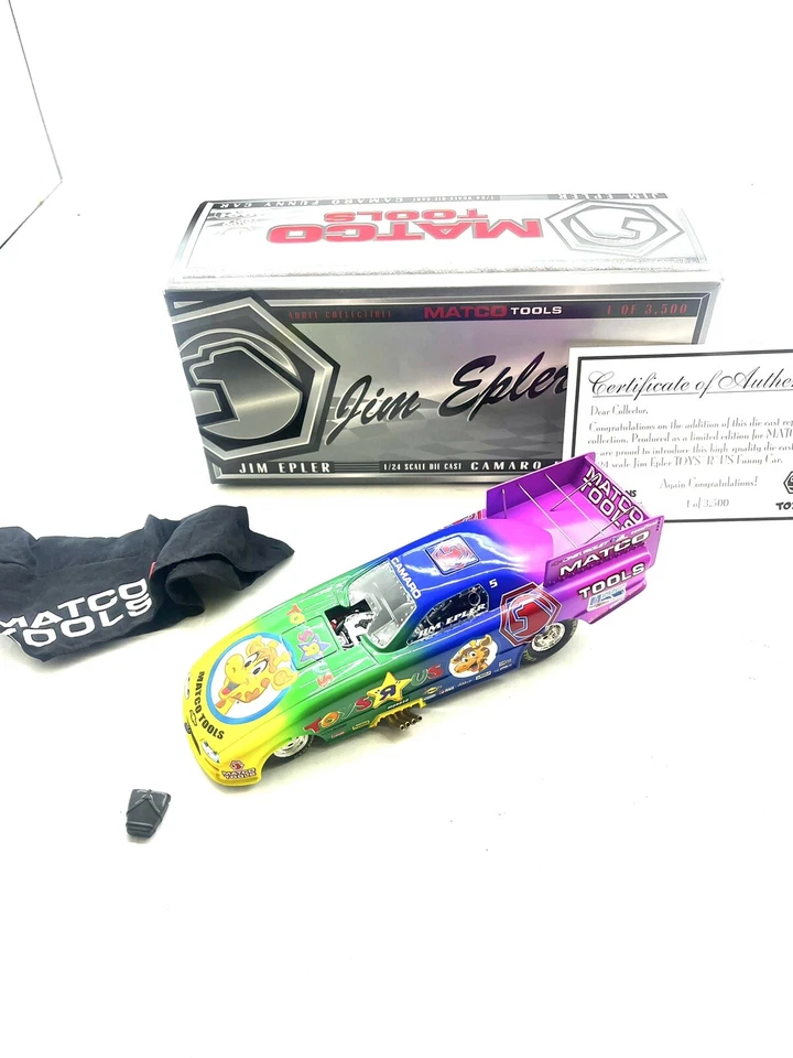 Jim Epler Toys R Us 2001 Camaro Funny Car Action 1:24 1 de 3.500 Foto 1 de 4