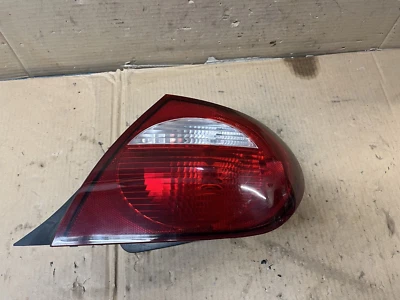 2003 2004 2005 DODGE NEON SXT PASSENGER SIDE TAIL LIGHT LAMP - Image 1 of 2
