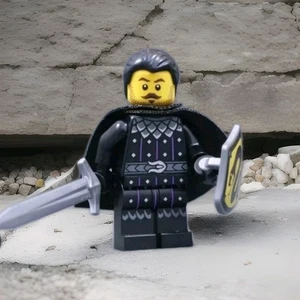 Lego Creator Castle Serpent Knight Minifigure +accessories From 31168 - Picture 1 of 2