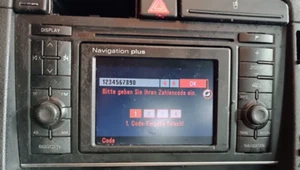 Original Audi A4 S4 8E B6 Navigation Plus Navi Rechner 8E0035192B - Bild 1 von 9