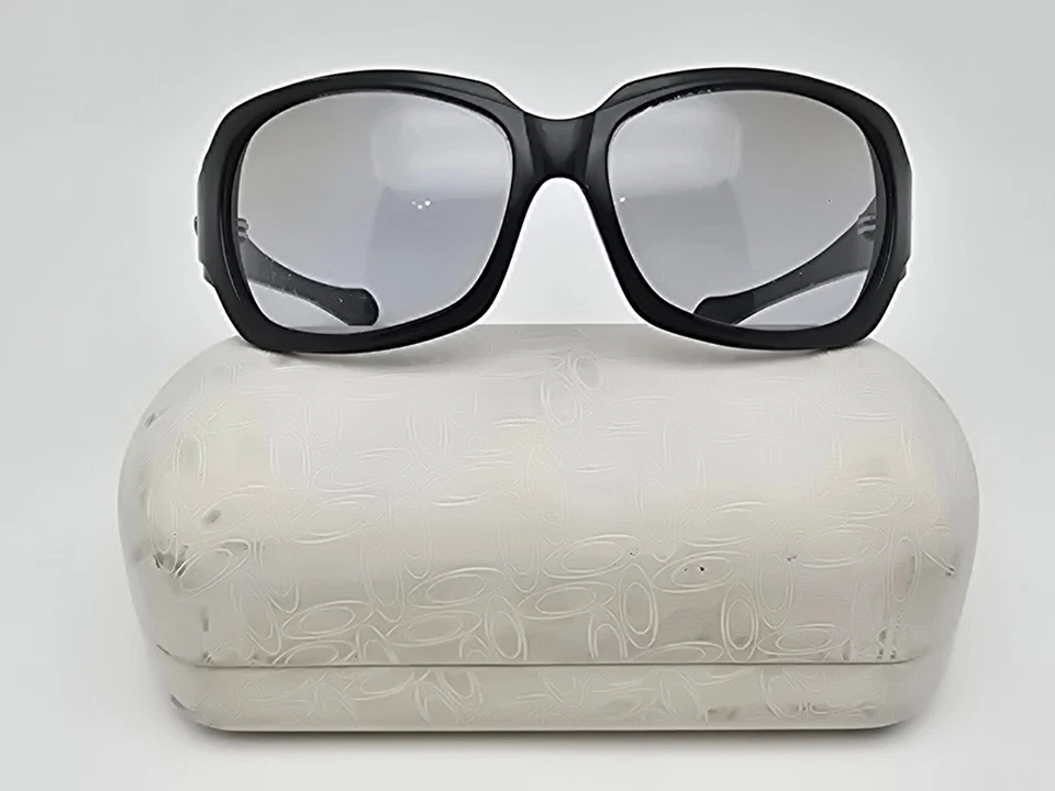 Gafas de sol Oakley 05-960 Script marco negro lentes degradadas transparentes con estuche Foto 1 de 4