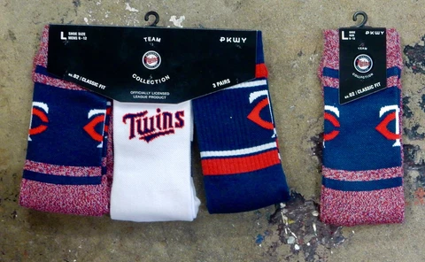 Minnesota Twins 4 Pack Gift Socks Large Men Varsity Crew Dugout Navy Blue Red Cover
