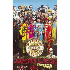 BEATLES FLAGGE FAHNE SGT. PEPPERS LONELY HEARTS CLUB BAND POSTERFLAGGE STOFF - Picture 1 of 1