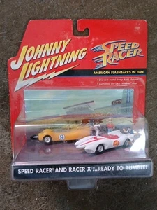 Speed Racer 2er Pack Johnny Lightning Mach 5 Racer X Shooting Star Set (A100) - Bild 1 von 2