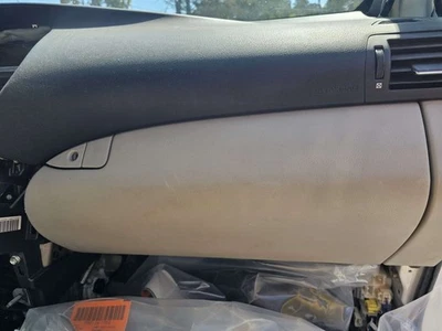 10-12 Lexus RX350 RX450H Guantera Compartimento Marfil Genuino OEM 555500E010A0 Foto 1 de 2