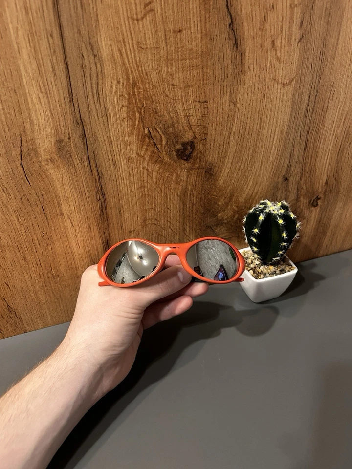 Gafas de sol Oakley chaqueta recta naranja Gorpcore exterior Y2K vintage Foto 1 de 4