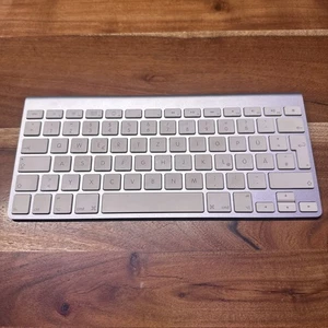 Apple A1255 Tastatur - Bild 1 von 2