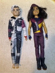 Disney Descendants 3 Isle of The Lost Collection Dolls Lot of 2 Carlos And Jay - Picture 1 of 8
