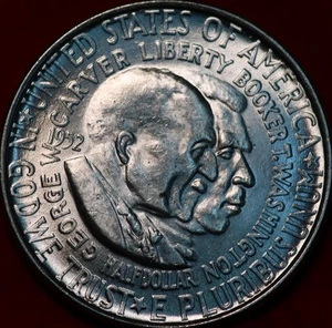 Uncirculated 1952 Washington/Carver Silver Commemorative Half Dollar - Picture 1 of 2