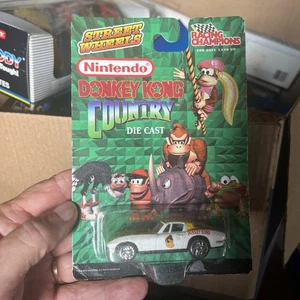 *FREE SHIP* DONKEY KONG COUNTRY 2000 Racing Champions ~RARE~RARE Single Package - Picture 1 of 5