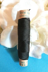 901B / Superb Coil Wire Silk Gutermann Laska " Anthracite " N° 745 - Picture 1 of 2