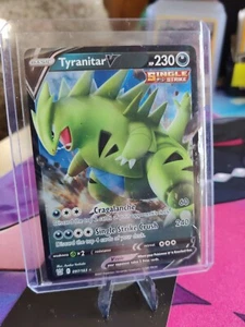 Pokémon TCG Tyranitar V 097/163 Sword & Shield Battle Styles - Picture 1 of 2