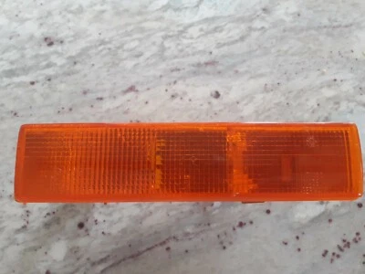 Ford Sierra Mk1 RH Front Indicator - Image 1 of 4