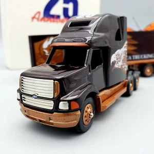 Winross Ford Winross Trucking - Ford Show 25th AnniversaShow 25th Anniversary - Picture 1 of 12