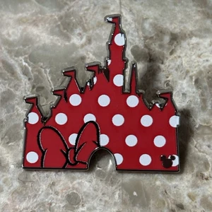 Disney Disneyland Castle Hidden Mickey Pin 2025 Minnie Mouse Wave B Pin - Picture 1 of 2