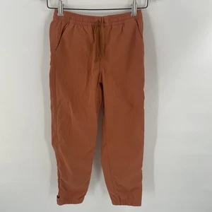 NWT Kids Patagonia Quandary Pants in Sienna Clay Outdoor Hiking Joggers - Size M - Picture 1 of 13