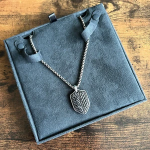 David Yurman Shield Pendant w/ Black Diamonds & DY Medium Box Chain Necklace 24" - Picture 1 of 19