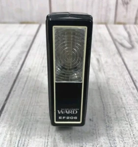 For Parts - MONTGOMERY WARD ELECTRONIC FLASH EF206 POCKET 110 CAMERAS JAPAN - Picture 1 of 7