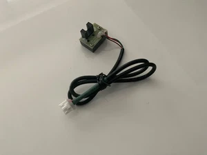 CINTA DE CORRER REEBOK GT30 SENSOR DE VELOCIDAD DE 4 PINES - NUEVA - SIN DEVOLUCIONES - Imagen 1 de 4
