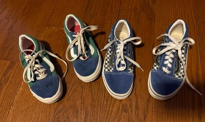 2 pares de furgonetas para niños talla 1 año Foto 1 de 4