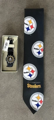 Reloj fósil NFL Pittsburgh Steelers '97 nuevo con etiquetas y corbata coordinadora Ralph Marlin '93 Foto 1 de 4