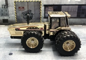 1/64 Ertl Case IH 6788 Tractor GOLD CHASE - Picture 1 of 4